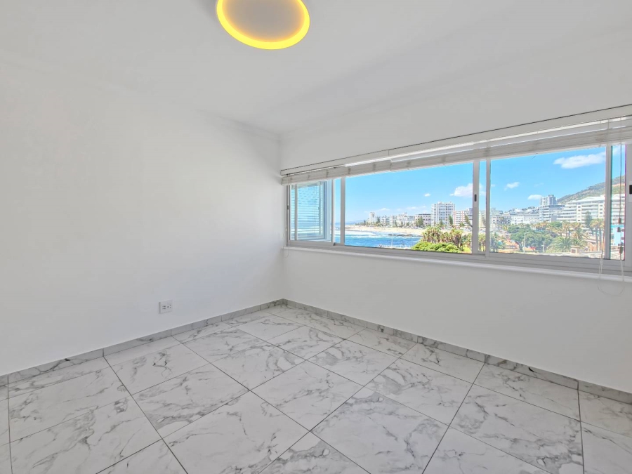 To Let 2 Bedroom Property for Rent in Sea Point Western Cape